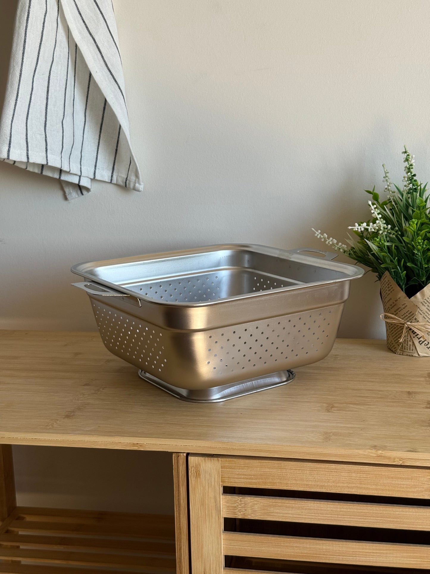 Garden Kare Kulplu Süzgeç 26 cm, KOD:9850